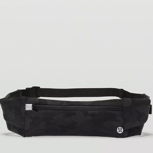 Lululemon Fast and Free Running Belt